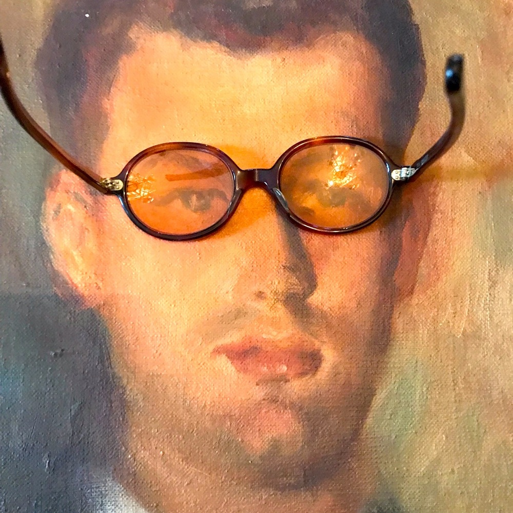 Great pair of vintage tortoiseshell eyeglass frames, Preppy classic sophisticate
